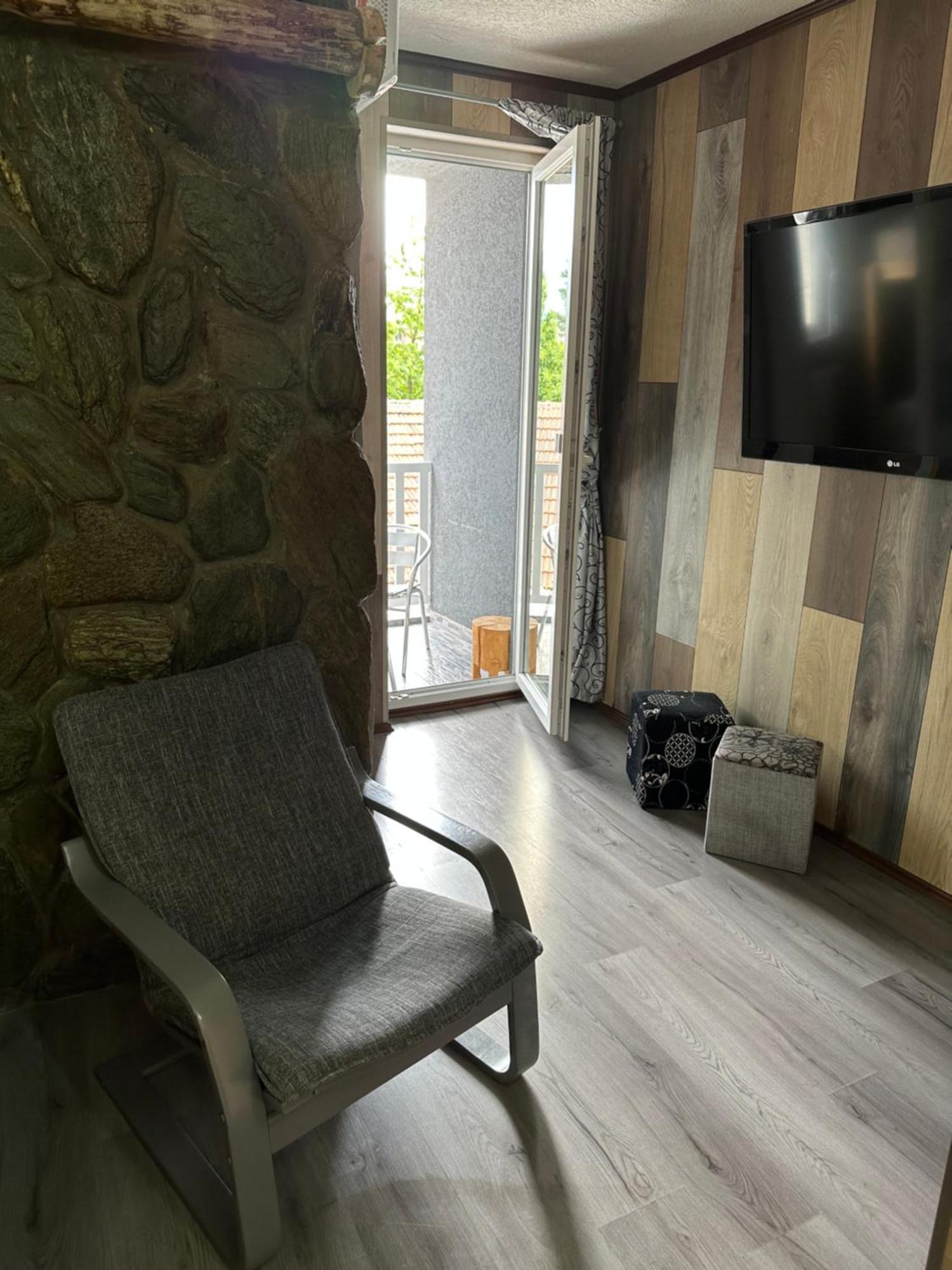 Apartments Park 2016 Surdulica Room photo